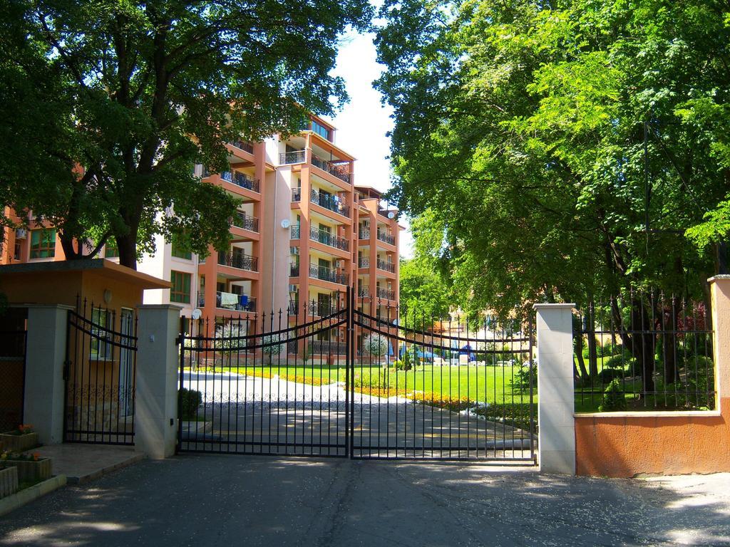 Luxury Sunrise Complex Apartment Golden Sands Luaran gambar